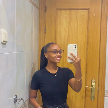 Babysitter em Lisboa: Madalena