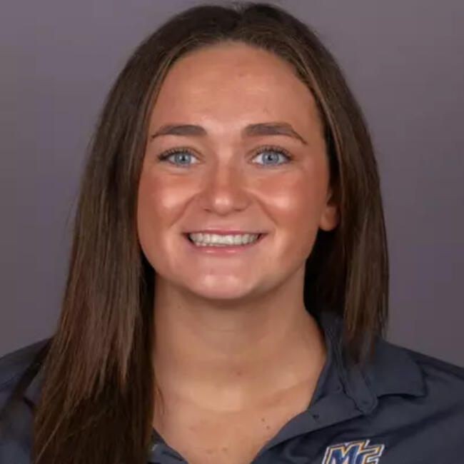 Babysitter in Winter Garden: Mia