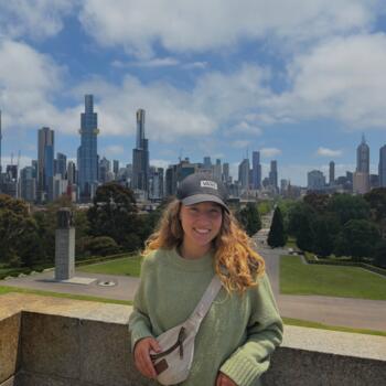 Babysitter in Melbourne: Renata