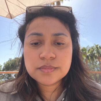 Tagesmutter Job in Lissabon: Babysitter Job Aasiyah