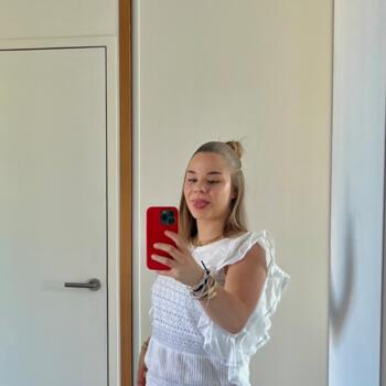 Babysitter in Rennes: Léa