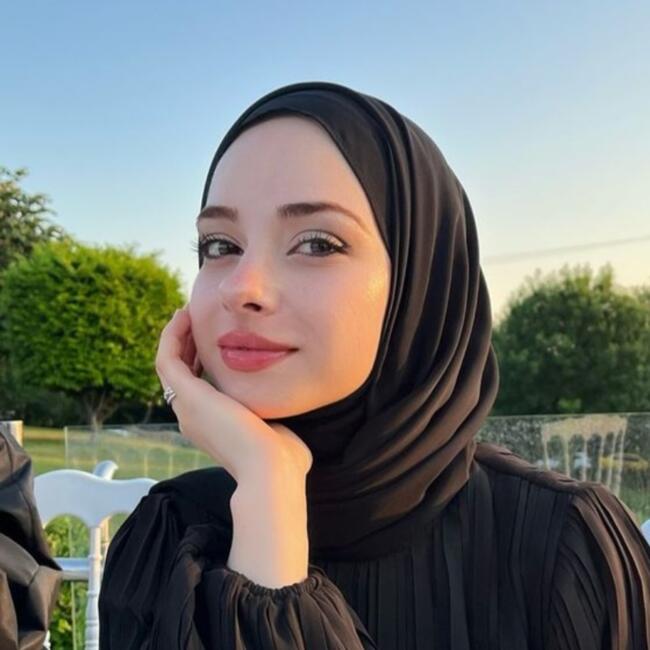 وظيفة جليسة أطفال في الدوحة: Aya