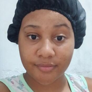 Babysitter in Porto Seguro: Analice