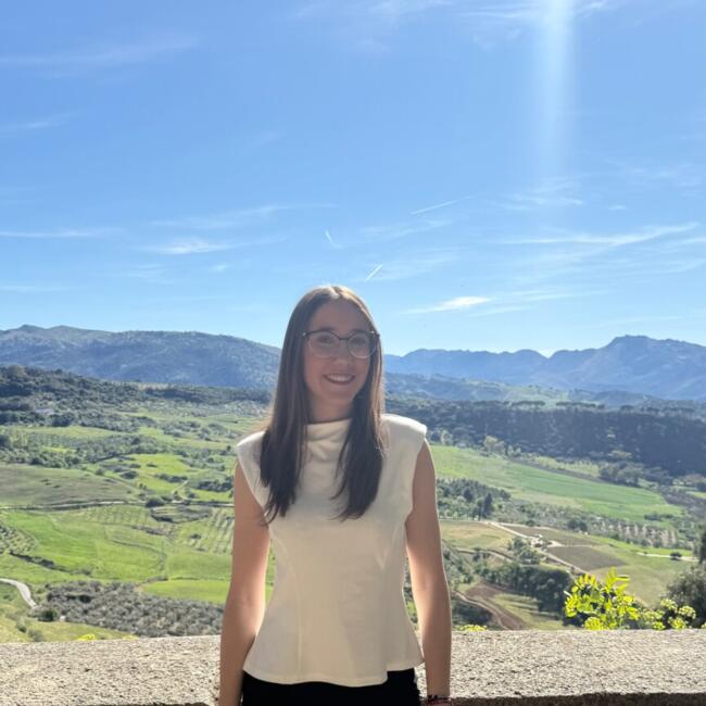 Canguro en Ronda: Candela