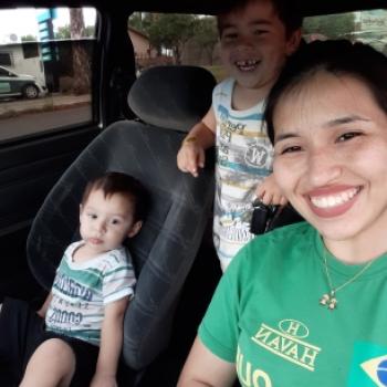 Emprego de babá Chapecó: emprego de babá Marissa