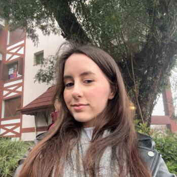 Babysitter in Montenegro: Tamires