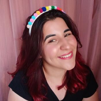 Babysitter Itajaí: Thuane