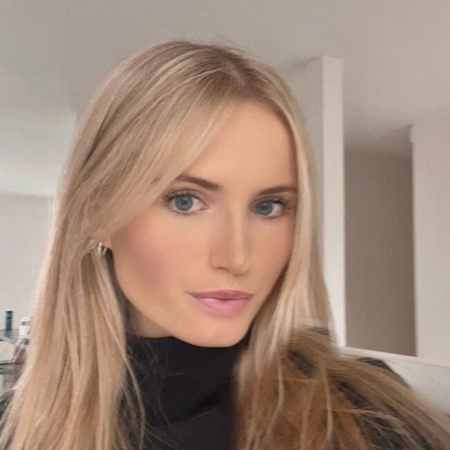 Babysitter in Villorceau: Clara