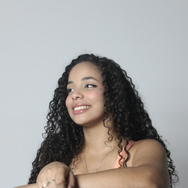 Babysitter in Vila Velha: Kathlin