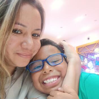 Padre/madre Comas (Departamento de Lima): Lindsay