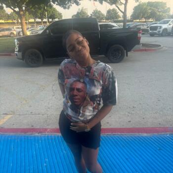 Babysitter in Arlington: Natajah