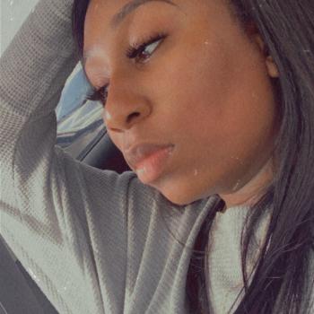 Babysitting job in Pickering: babysitting job Teshia