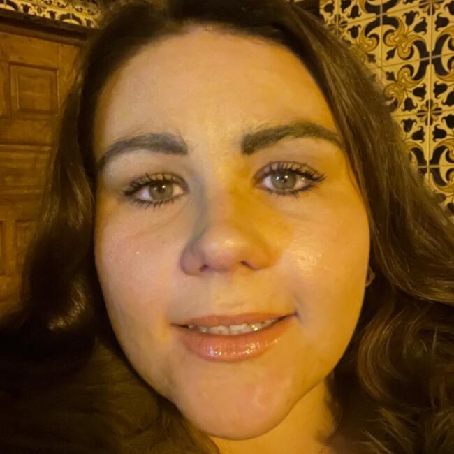 Babysitter em Coimbra: Bianca