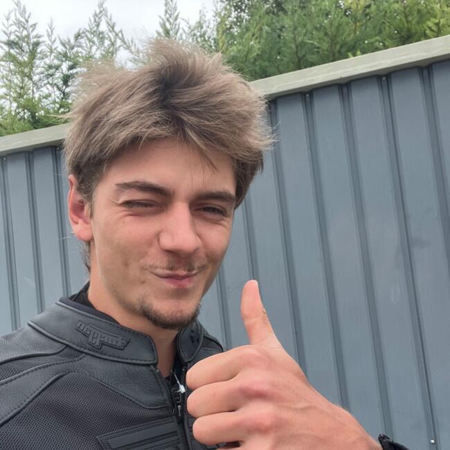 Babysitter in Nernier: Antoine