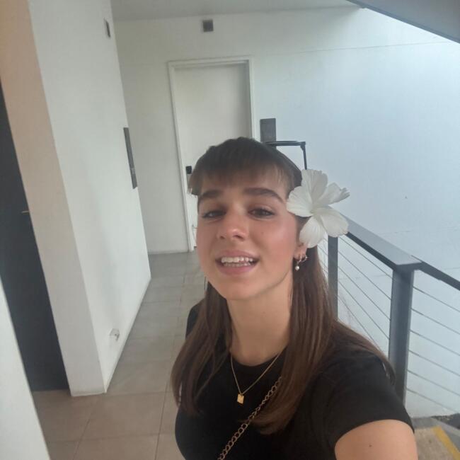 Babysitter in Auckland: Katy