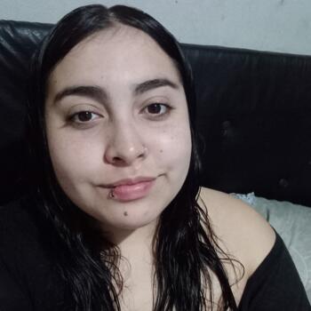 Niñera en Hurlingham: Julieta