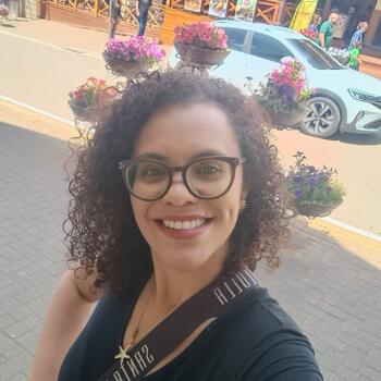 Babá Osasco: Renata