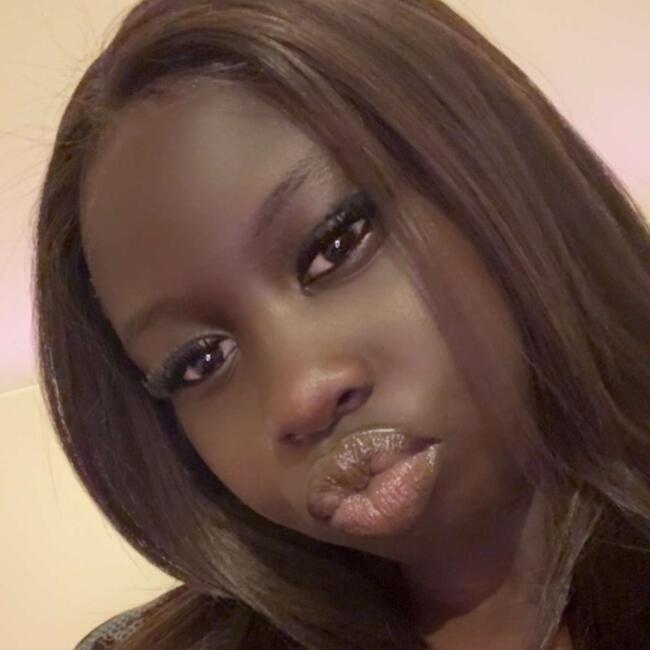 Babysitter in Melbourne: Pondak