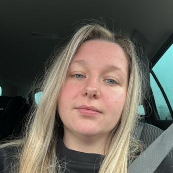 Babysitter in Diepenbeek: Kandy