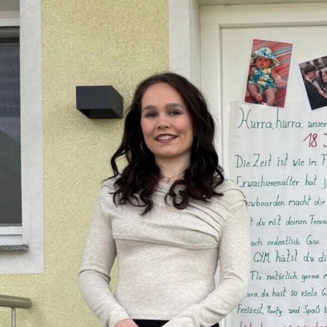 Babysitter in Sankt Pölten: Laura