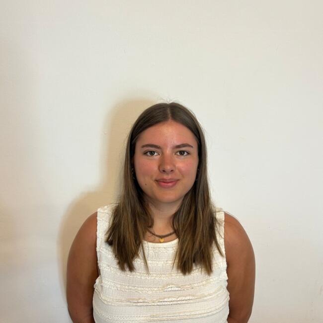 Babysitter in Zellerndorf: Sara