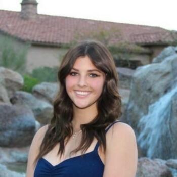 Babysitter in Mesa: Grace