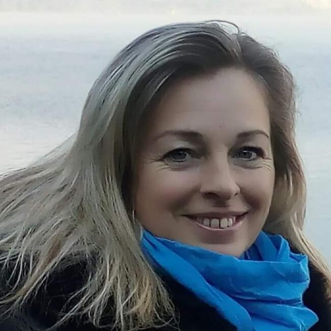 Bébiszitter Budapest területén: Évi