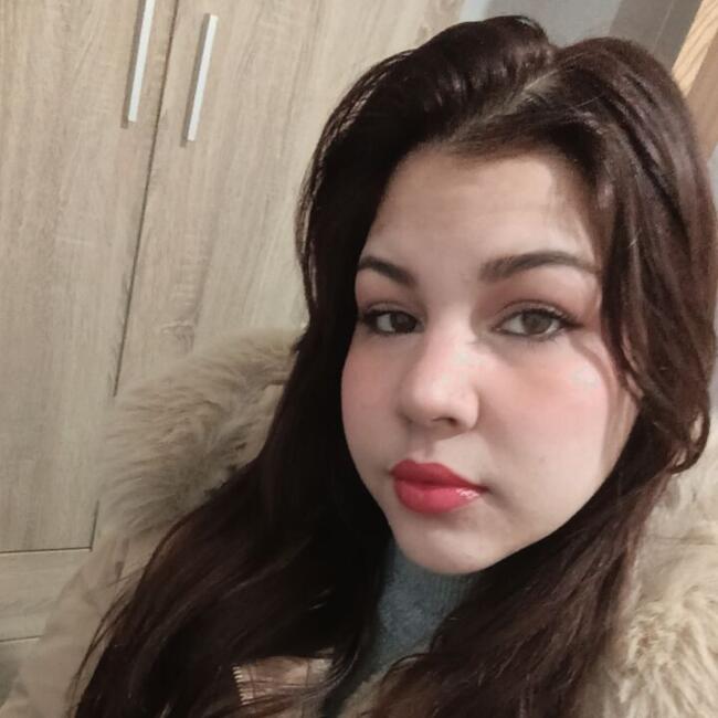 Babysitting job in Venta de Baños: Yelinet