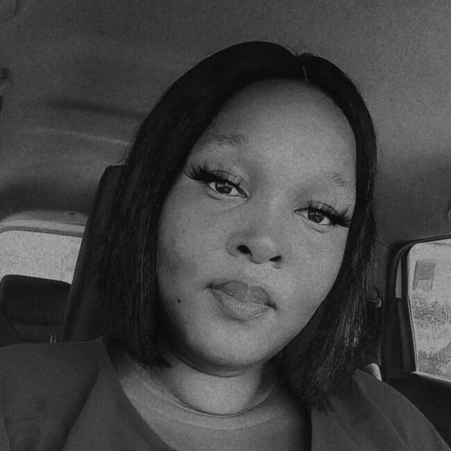 Babysitter in Edendale: Minenhle