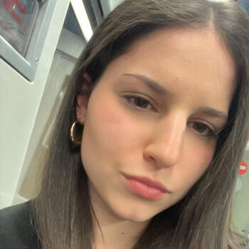 Babysitter in Lille: Clémence