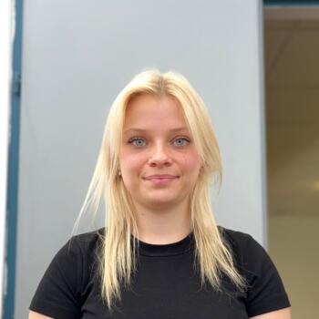 Babysitter in Feignies: Melody