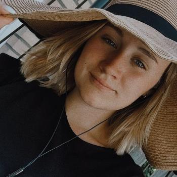 Oppas in De Meern: Leonie