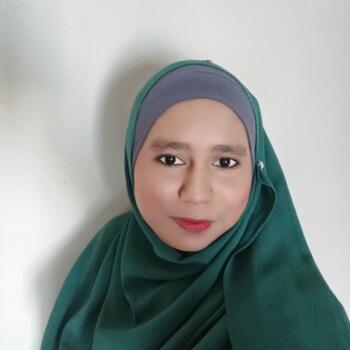 Babysitter in George Town: Lieyzah