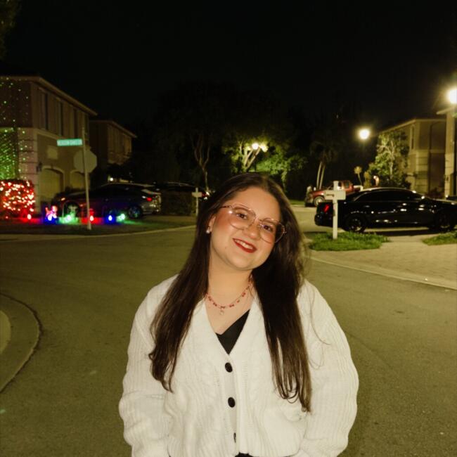 Babá em Barreiras: Laryssa