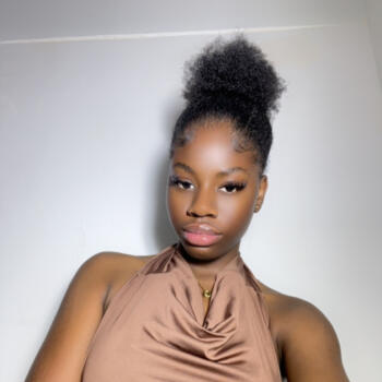 Babysitter in Mitry-Mory: Ida