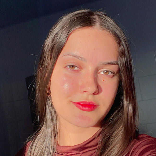 Babá em Goiânia: Hevellyn