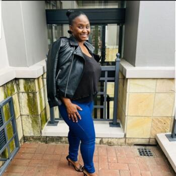 Babysitter Midrand: Lerato
