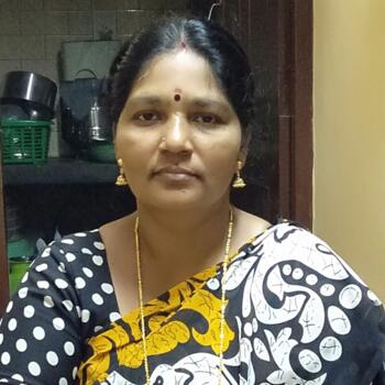 बेबीसिटर बंगलौर: Leela