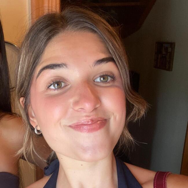 Babysitter in Seville: Maria