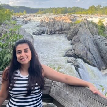 Babysitter Heredia: Marce Marroquin