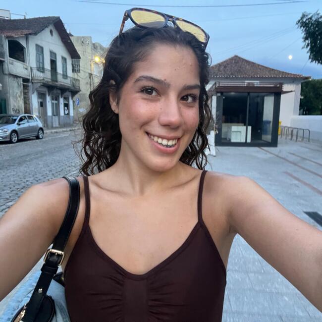 Babysitter in Maia: Carolina