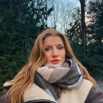 Babysitter in Bertrange: Mara