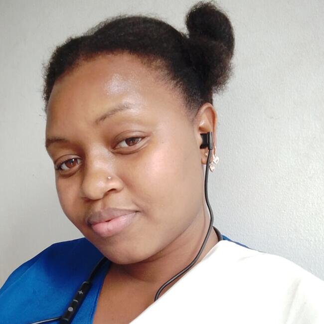 Nanny in Dammam: FAITH