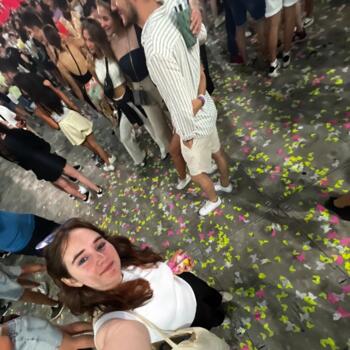 Varuška v Ljubljana: Lara