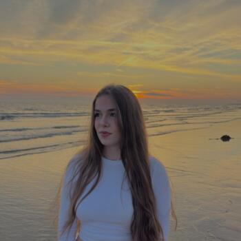 Babysitter in Aunay-sur-Odon: Lilou