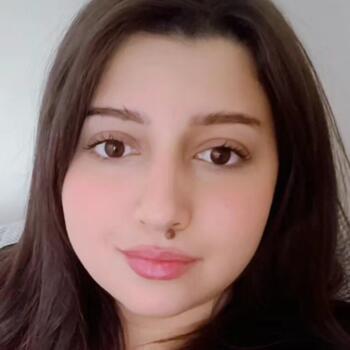 Babysitter in Al Khor: Yasmine