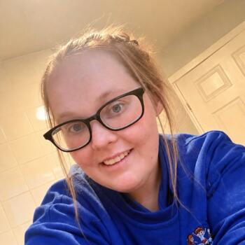 Babysitter in Cheltenham: Amy-Kate