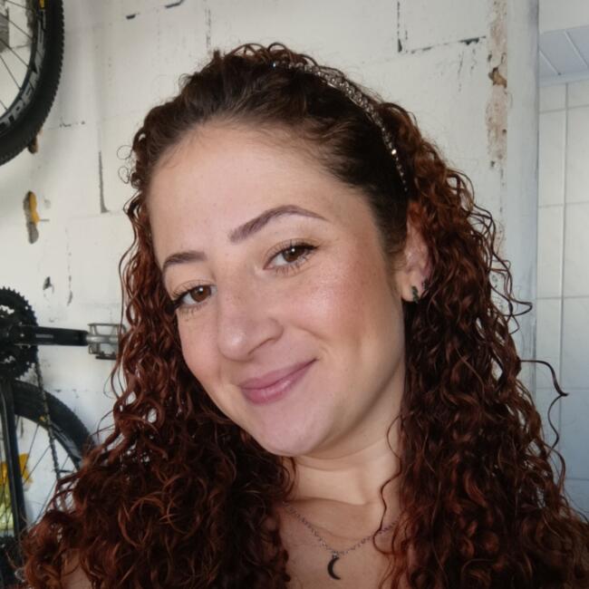 Babysitter in Mogi das Cruzes: Gabriela