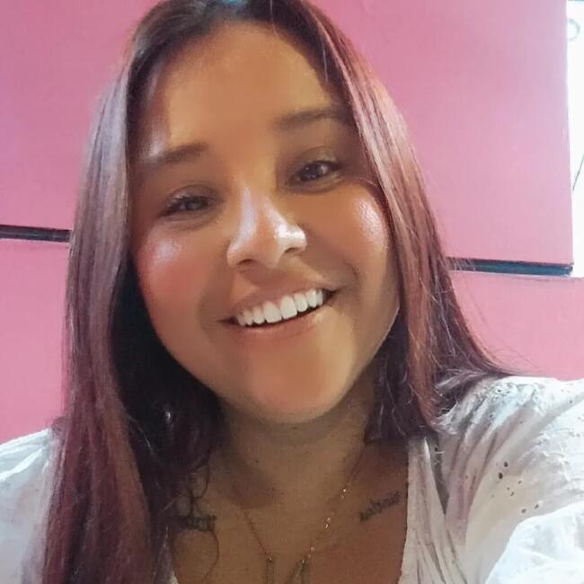 Babysitter in Pamplona: Jackeline Mercedes