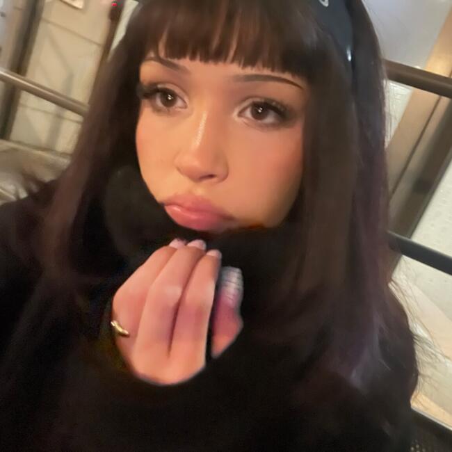 Babysitter in Vertou: Chahd